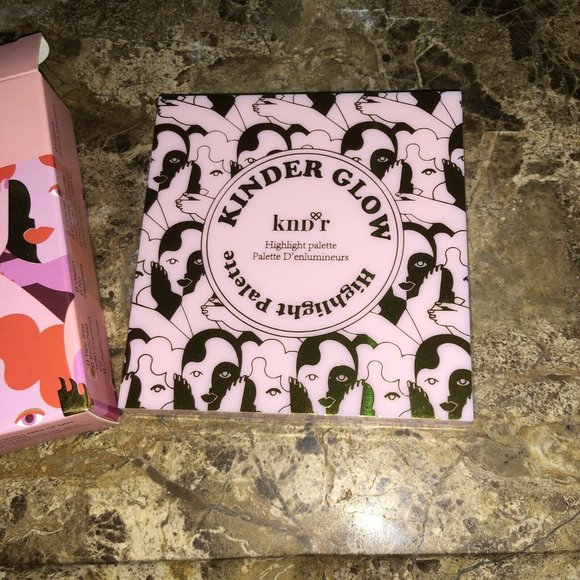 🔥 2/$30 BNIB KNDR BEAUTY Kinder Glow Highlight Palette - Vegan Cruelty-Free - Picture 9 of 13